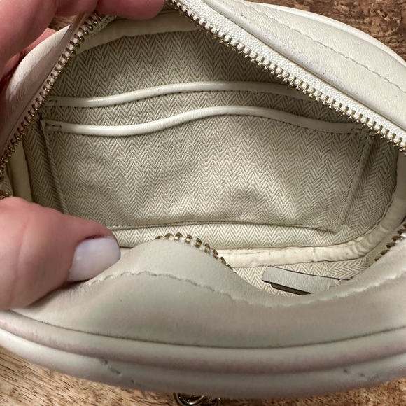 Tory Burch Kira Chevron Camera Bag, Cream - Picture 11 of 12